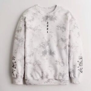 Hollister Y2K Dixie D’Amelio 2001 dragon graphic Tie Dye Crew Neck Limited S